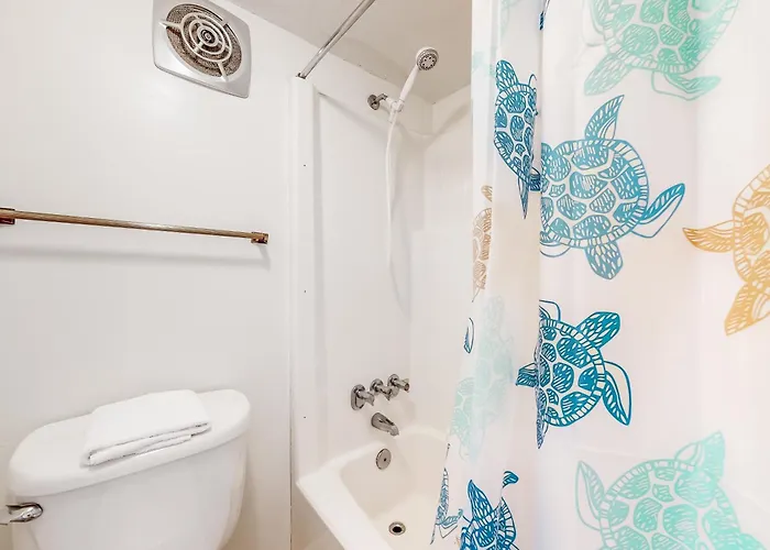 The Edgewater 44 *