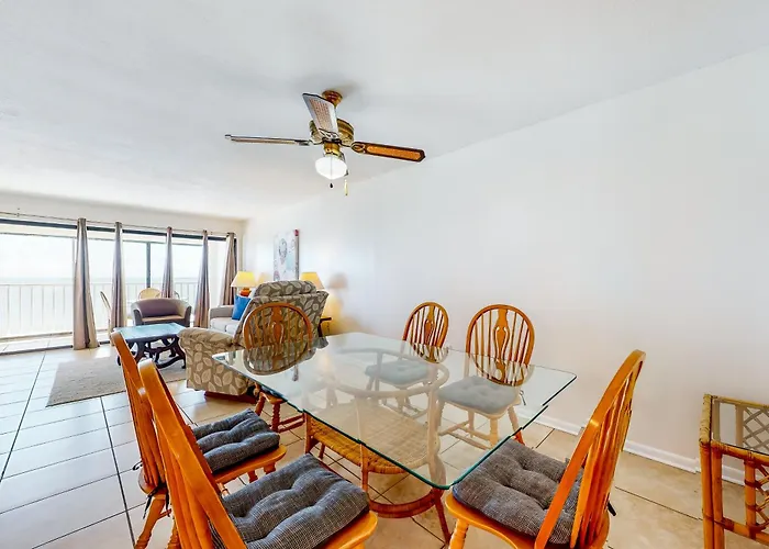The Edgewater 44 *